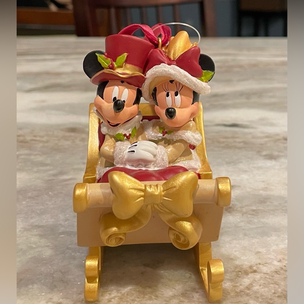 Disney Parks Mickey and Minnie Victorian Sleigh Ornament